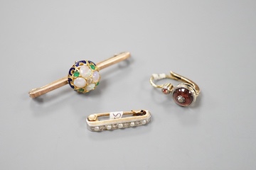 A small Edwardian yellow metal, diamond chip and seed pearl set bar brooch, 20mm, one other gem set bar brooch(adapted) and a single gem set earring, gross 6.1 grams.